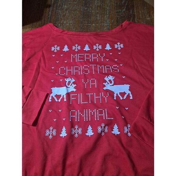 XL Merry Christmas You Filthy Animal Red White Long Sleeve Pullover Shirt Top - Picture 2 of 4